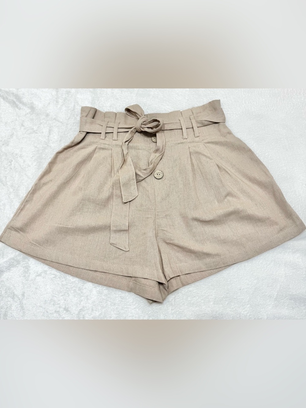 Iris Los Angeles Tan/Khaki Paperbag Waist Shorts Size Small